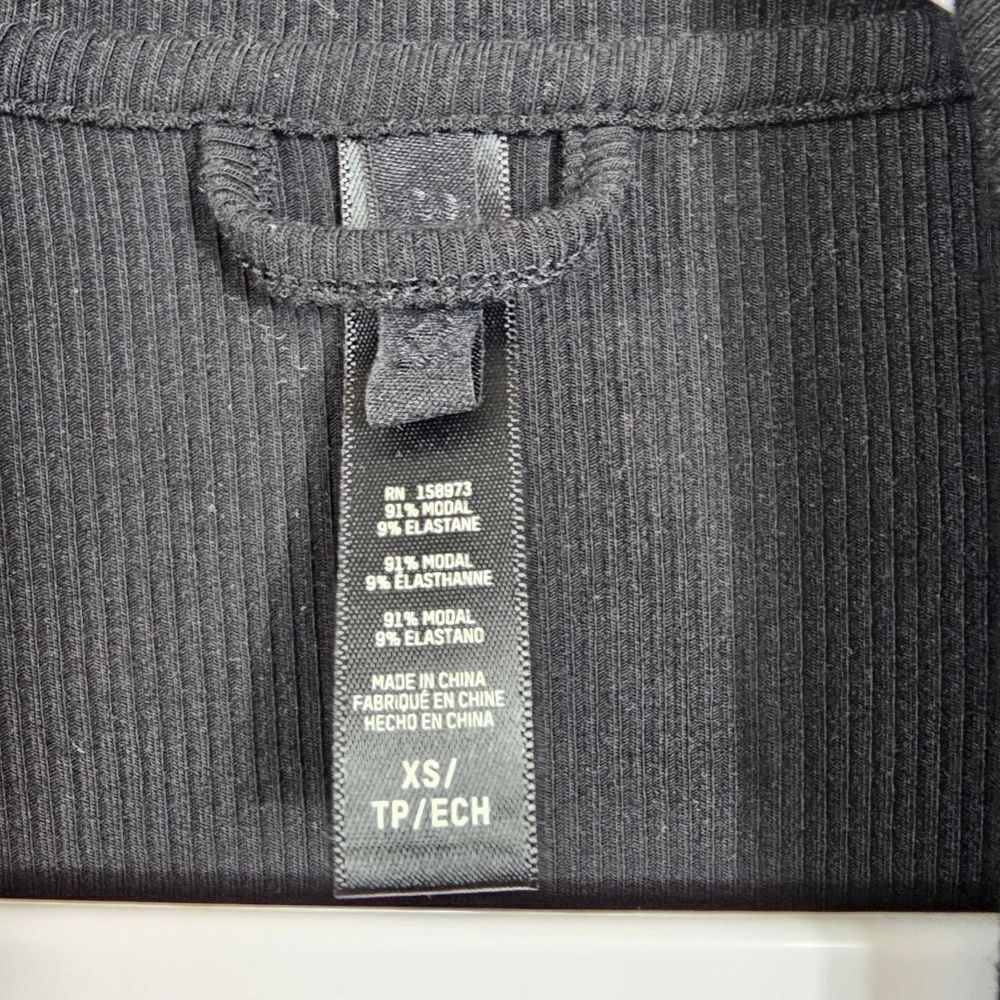Skims Soft Lounge Ribbed Sleep Shirt in Onyx Black - Size XS - Picture 2 of 9